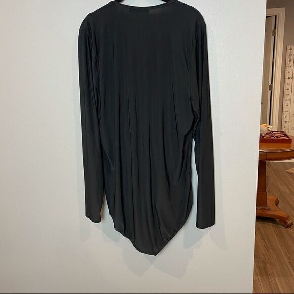 Fashion to Figure Black Faux Wrap Bodysuit 2X - Picture 2 of 6